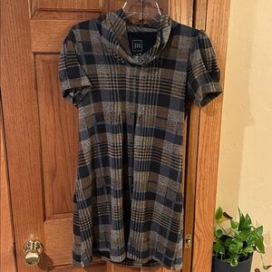 Jessica Howard Cowlneck Plaid Short Sleeve Dress